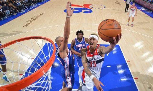 新球体育-负场+3！马刺活塞奇才烂到家 过去52场合计1胜51负