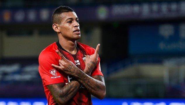 新球体育-曝佩雷拉欲从海港挖洛佩斯 两人曾属同一经纪公司